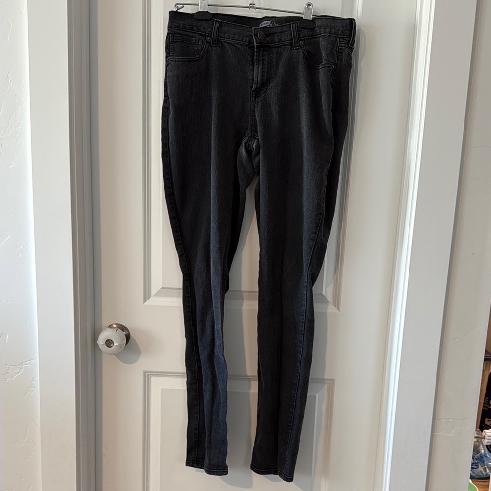 Old Navy Women's Skinny Jeans - Black